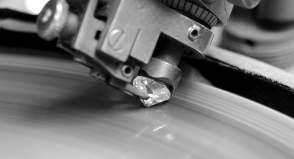 diamant taillé sur disque de taille